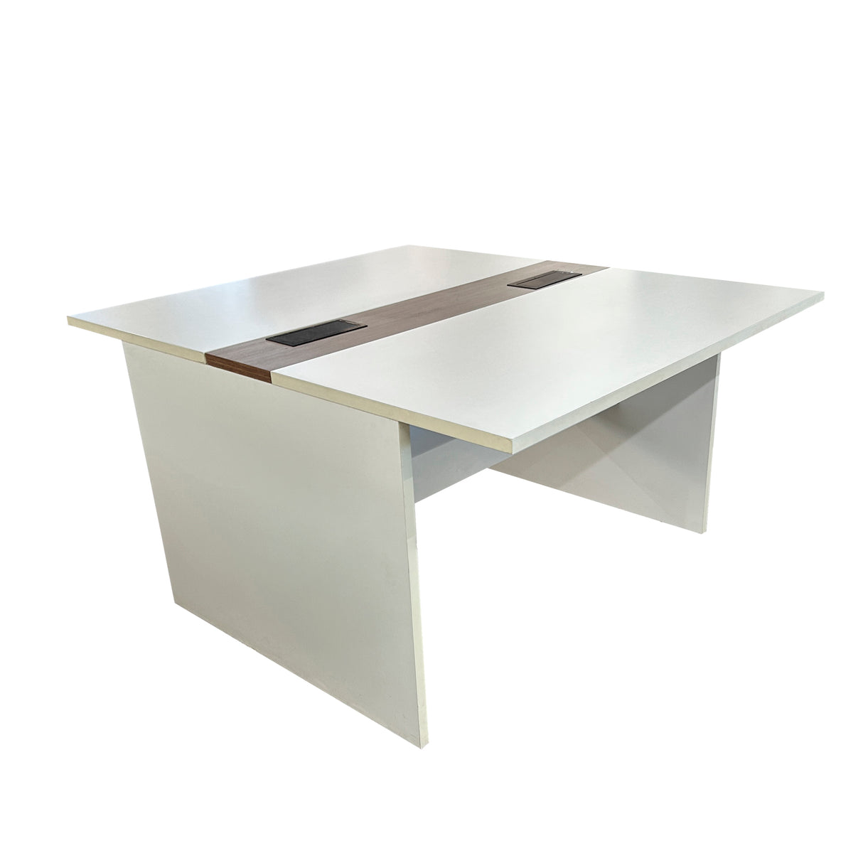 Mesa plataforma dupla com pé painel e régua de conectividade - Alfamob - 73AX120LX140P