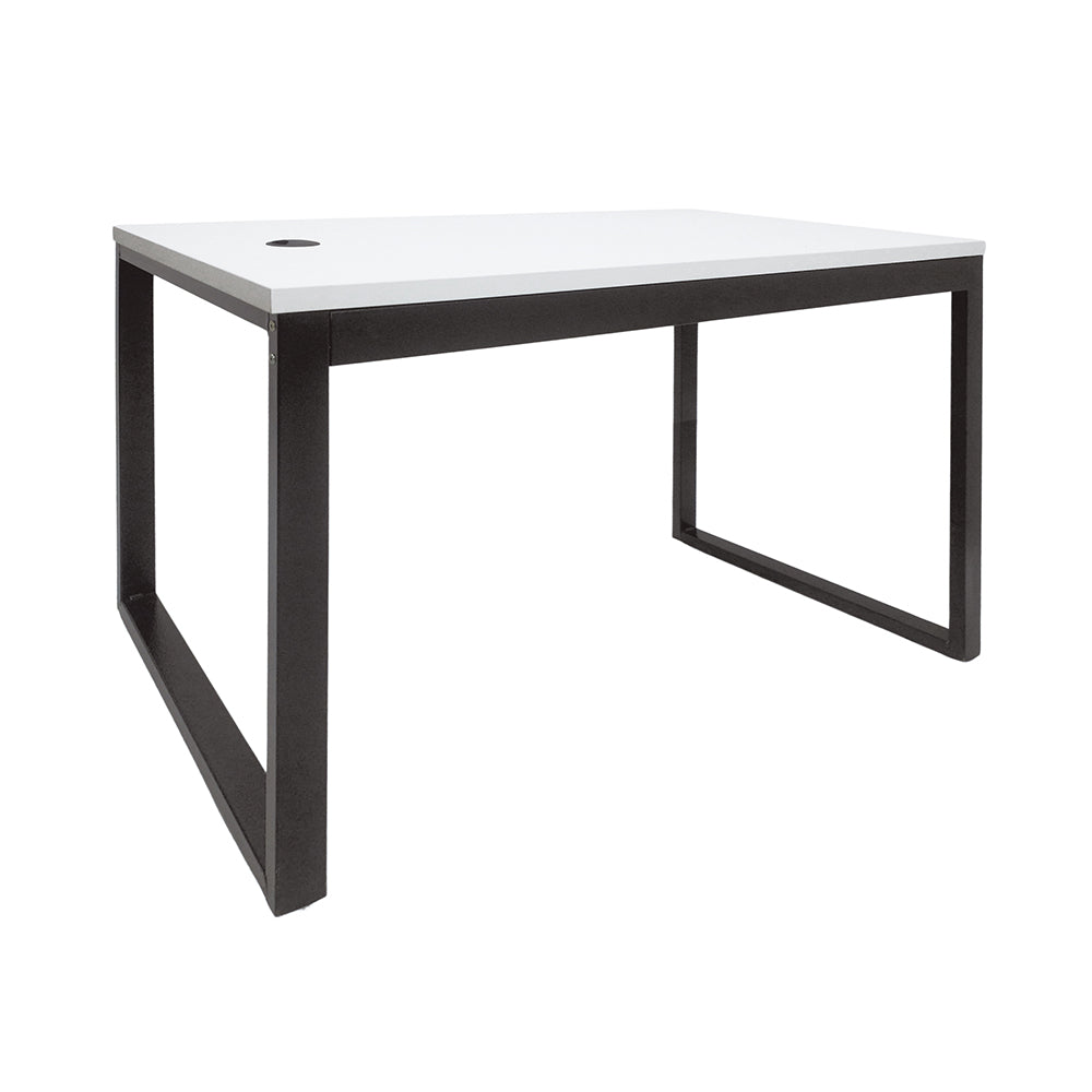 MESA DE ESCRITÓRIO 150cm COM PÉ QUADRO - SM ALFA BP - 73AX150LX70P