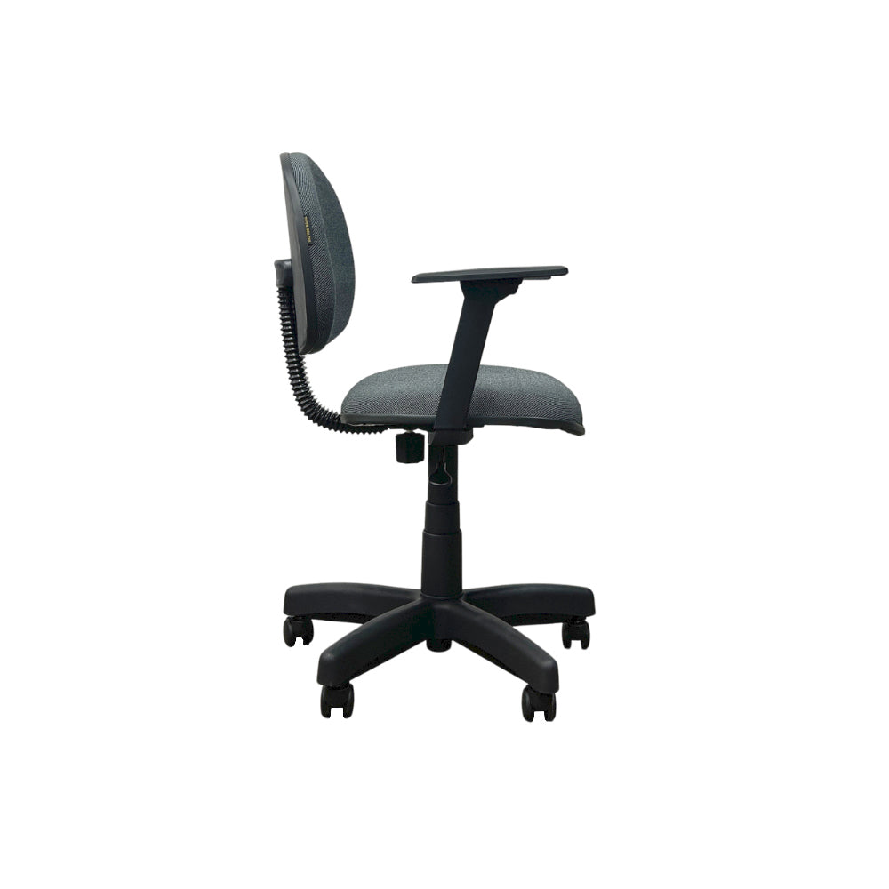 Cadeira de Escritório secretária giratória 758 em tecido com braço - Turim