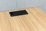 MESA PARA CABINE DE 2 LUGARES COM PÉ PRETO 74A x 69L x 78P